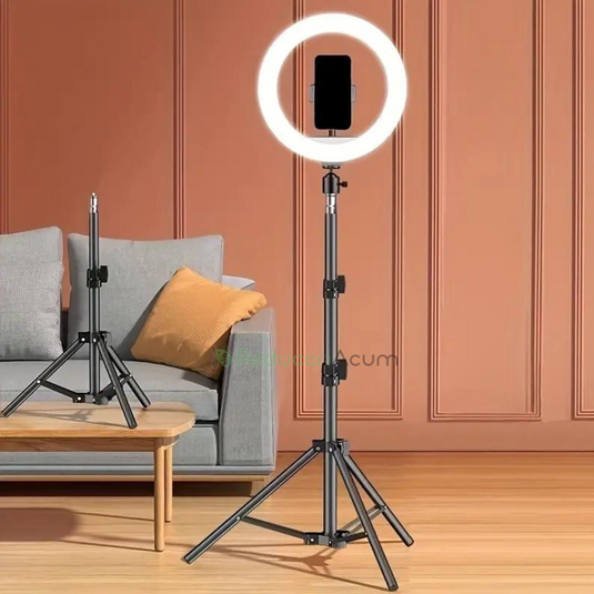 Lichidare de stoc. Lampa circulara LED cu trepied si suport de telefon